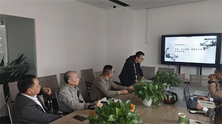 以AI視頻聯(lián)網(wǎng)報警服務(wù)為立足點，加大AI技術(shù)在各環(huán)境中的應(yīng)用